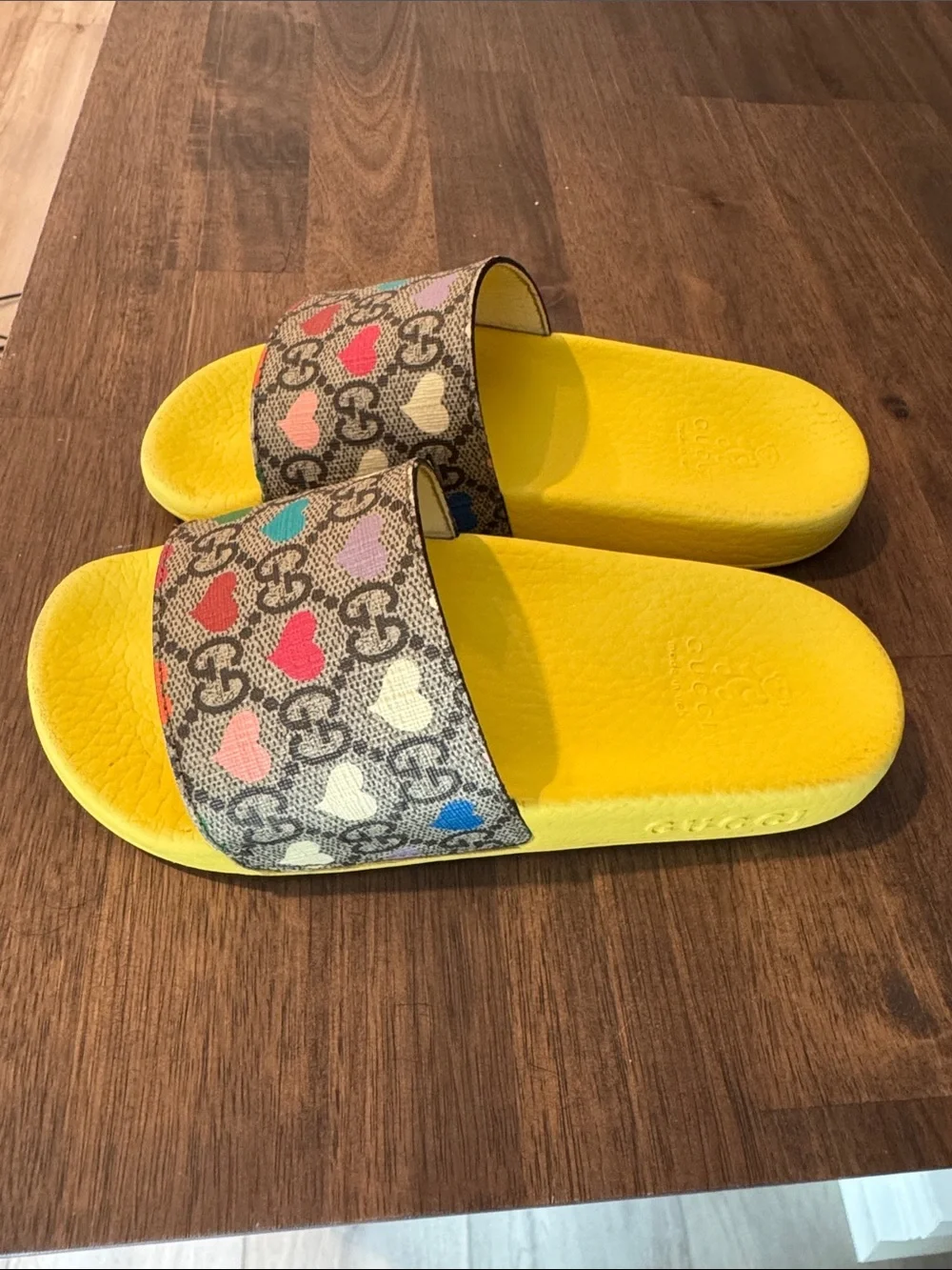 Gucci kids slide